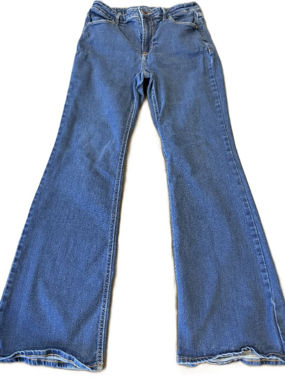 Old Navy Women’s High Rise Flare Jeans Medium Wash Size 6